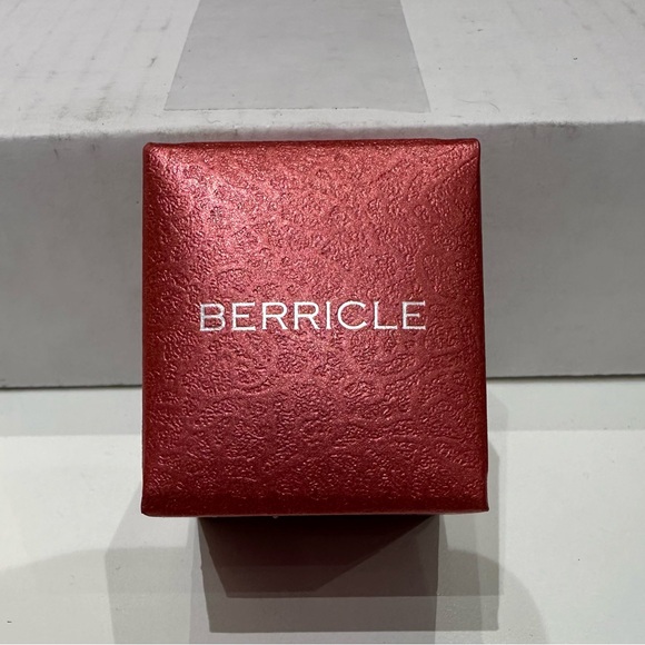 Berricle sterling silver 3-stone purple asscher cut CZ cocktail ring. Size 9. - Picture 11 of 12